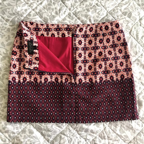 TOPSHOP Red tile border skirt 4 - Picture 9 of 10